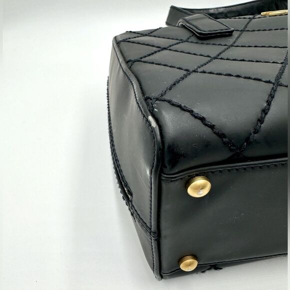 Auth Chanel Black Matte Leather Wild Stitch Surpique Medium Zip Around Tote Bag - Picture 11 of 16